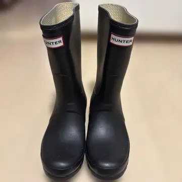 HUNTER 블랙 장화 버클 포함