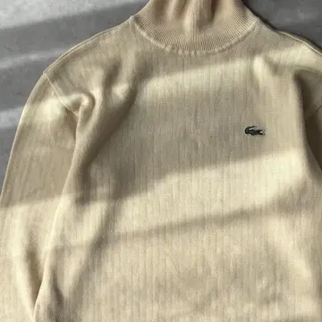 14637 LACOSTE 자수 악어 로고 터틀넥 스웨터