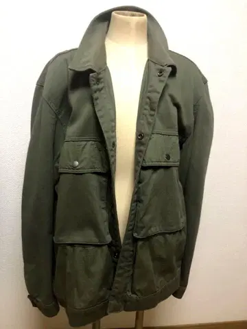 버쉬카 밀리터리 자켓