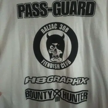 BOUNTYHUNTER BALZAC H8GRAPHIX 콜라보T 미사용