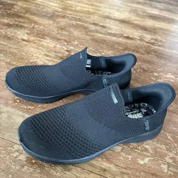 스케쳐스 블랙 24.5cm