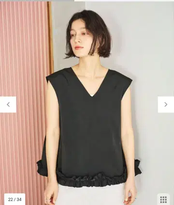 해시뉴앙스 프릴헴 베스트 블라우스 블랙 카네코 아야