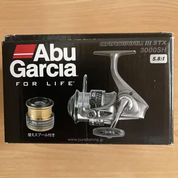 Abu Garcia 3000 스피닝 릴