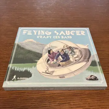 크레이지 켄 밴드의 CD [플라잉 소서] 초회 한정판 라이브 DVD 포함