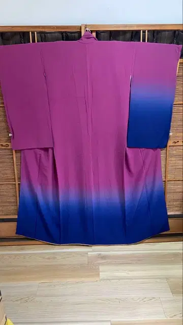 후리소데 보라색에서 파랑 그라데이션 하카마 포함 H101