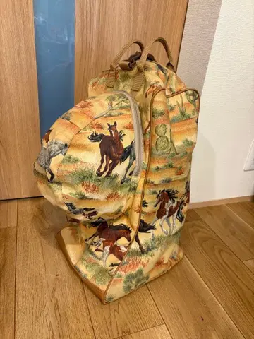 승마용 백 말 프린트