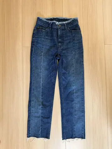 코코딜 다크 블루 프린지 밑단 데님 팬츠