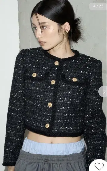 Lily brown 트위드 노카라 자켓