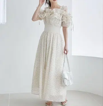 MAJESTIC LEGON 밀푀유 프릴 코르셋 원피스 아이보리