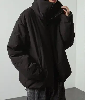 오버 사이즈 블랙 다운풍 자켓