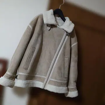 Ray BEAMS 베이지 무스탕 코트
