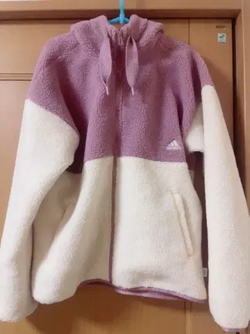 adidas 플리스 자켓 퍼플/화이트 L 사이즈 겨울 의류