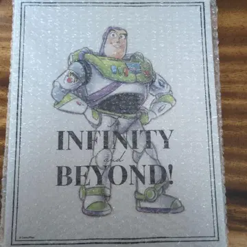 버즈 라이트이어 INFINITY and BEYOND! 캠퍼스 아트