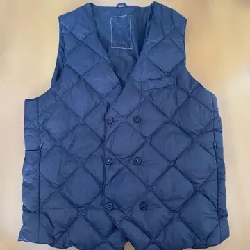TAION 다운 베스트 L 사이즈