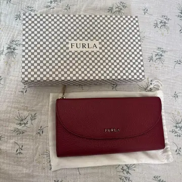 FURLA 버건디 가죽 장지갑