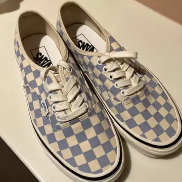 VANS 스니커즈 오센틱 26cm