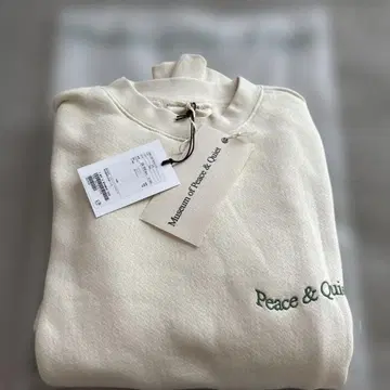 Museum of Peace & Quiet 트레이닝복