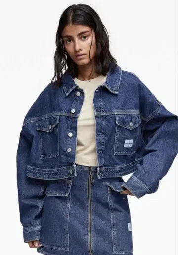 Calvin Klein 크롭 데님 자켓
