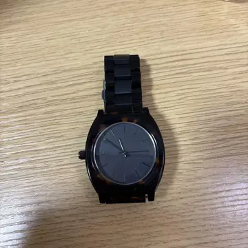 NIXON 블랙 아날로그 시계