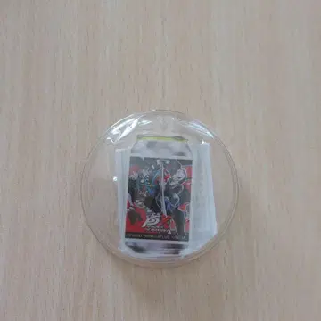 페르소나 5X 폭스 콜라보 캔 아크릴 키링