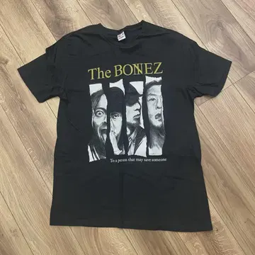 The BONEZ 티셔츠