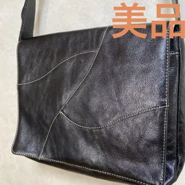 블랙 가죽 숄더백