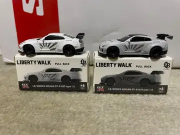 LIBERTY WALK LB-WORKS GT-R R35 2대 세트