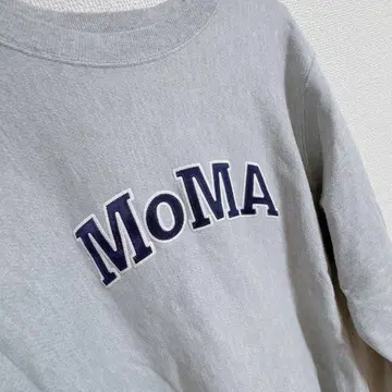 MoMA 트레이닝복 그레이
