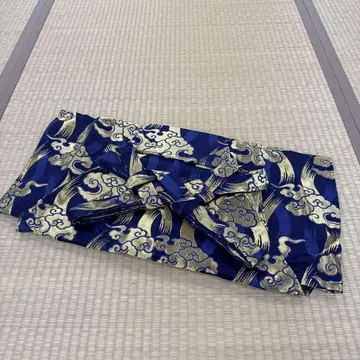 일본 무용 마노리 하카마 네이비 금색 요로케지마와 구름