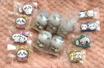 치이카와 굿즈 세트 하치와레 토끼 모몽가 종이상자 워치 러버