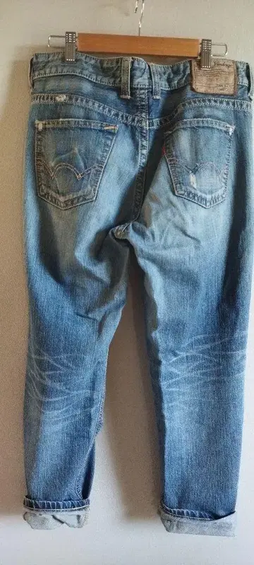 EDWIN: 레벨 빈티지 503 보이프렌드 데님 청바지