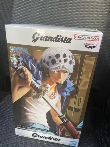 Grandista 트라팔가 로우 피규어