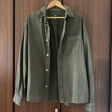 H&M 올리브 그린 밀리터리 자켓 L