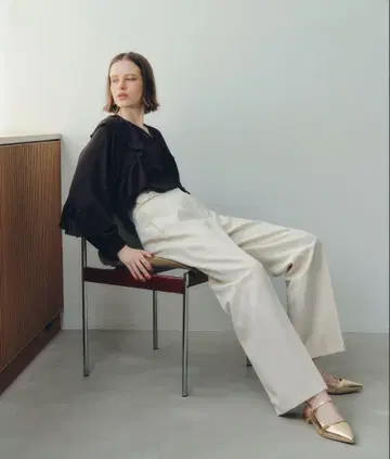 YECCA VECCA 사이드 벨티드 팬츠