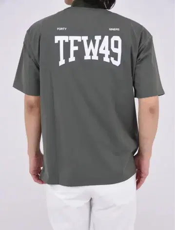 TFW49 나일론 베어 스무스 모크넥