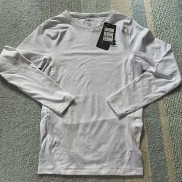 Under Armour 피트니스 셔츠 긴팔 화이트 겨울용 L 사이즈