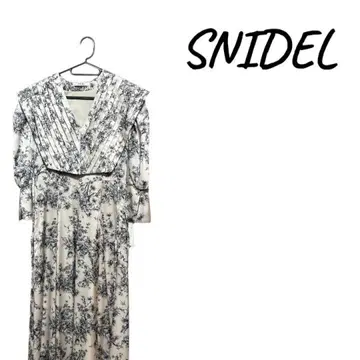 [ 새상품 ] SNIDEL 꽃무늬 긴팔 롱 원피스 정가 18,000엔세