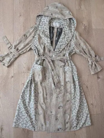 rurumu: 21SS 아노짱 착용 스프링 코트