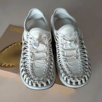 KEEN 샌들 우먼 유니크 아스트리아