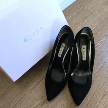DIANA 청키힐 와이드 힐 블랙 9cm 23.5