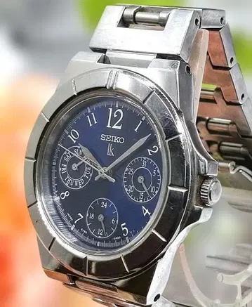 [ 가동품 ] SEIKO 세이코 루키아 여성용 손목시계 네이비 실버