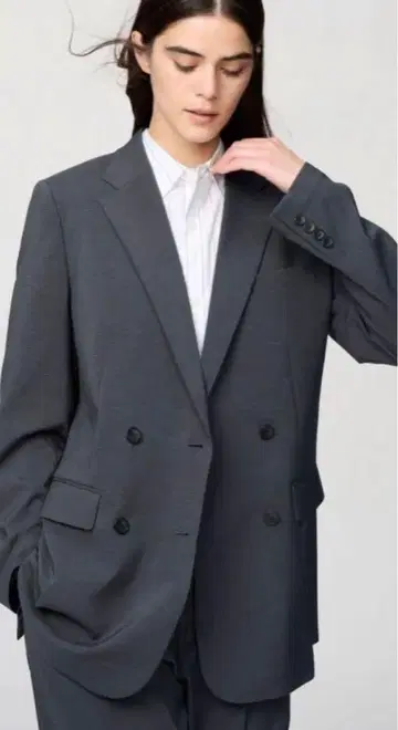 UNIQLO:C 감동 더블 자켓 릴랙스 핏 감동 턱 와이드 팬츠