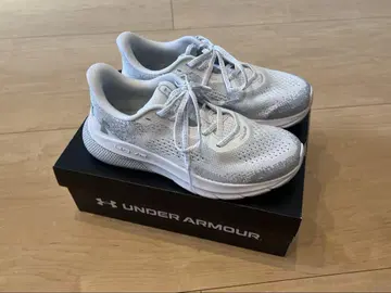 언더아머 UA 호버 란스 2 여성용 23.5cm