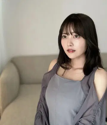 sachat 사샤 컷 아웃 개더 슬리브 원피스 그레이