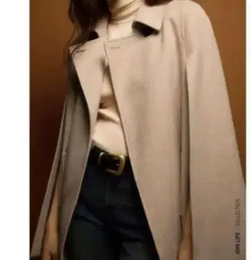 ZARA 베이지 케이프 스타일 코트