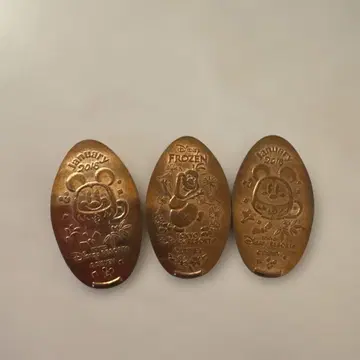 미키 올라프 바나나 보트 메달 세트