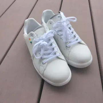아놀드 파머 스니커즈 24cm