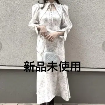 [ 스나이델 ] 데콜테 오픈바리에 원피스