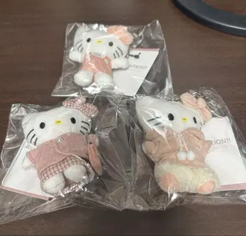 로리즈팜 키티 핑크 트위드 폼폼 퀼트 키링