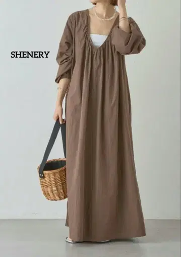 SHENERY 백산 볼륨 개더 드레스 시너리 브라운